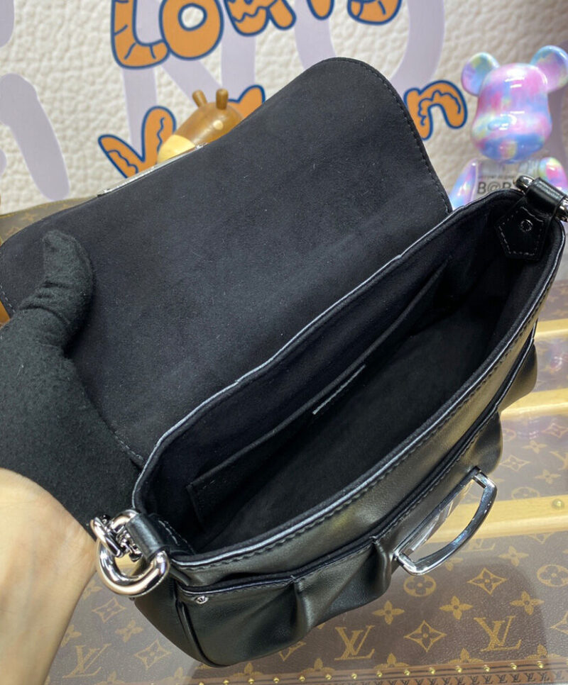 Louis Vuitton Sunset Vibe M12192 Black